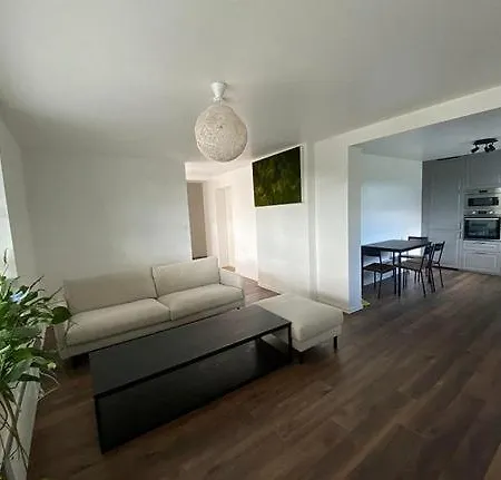 Sweet Apartment